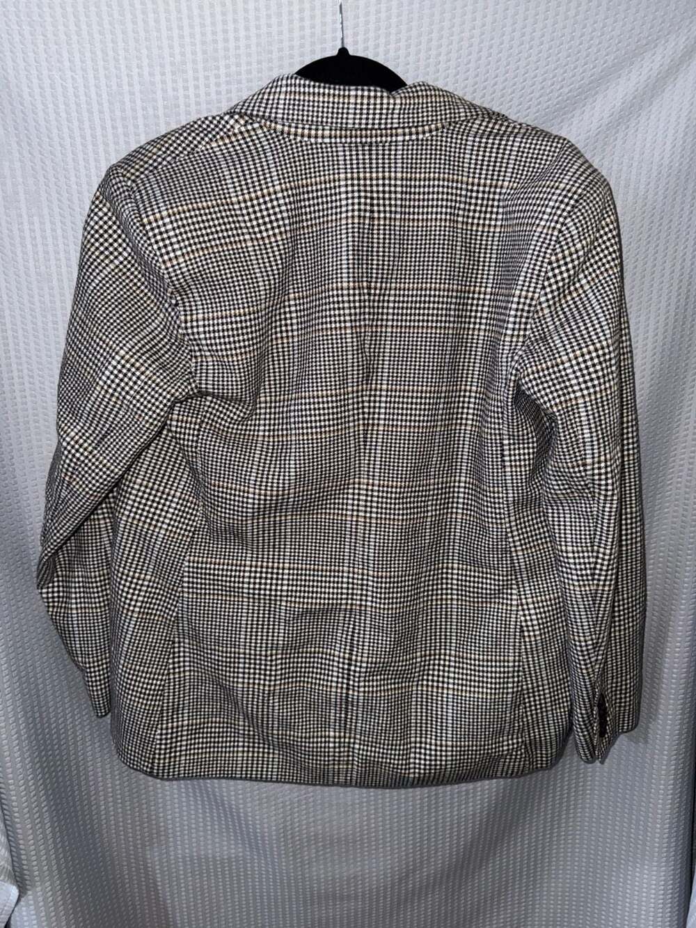 Free Assembly Women's Plaid Checkered Blazer - Picture 2 of 3
